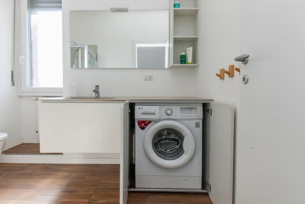 Bocconi And Navigli Apartment 밀라노 외부 사진